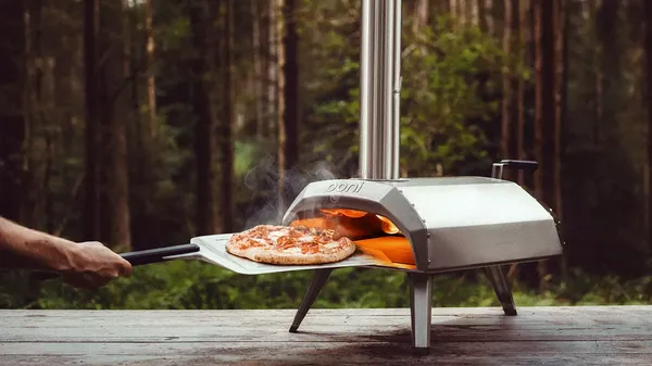 Cooking with Ease: Cookshack's PZ400 PelletFired Pizza Oven