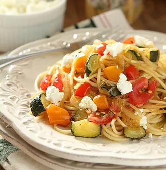 Variations and Serving Suggestions for Italian Cheese and Pepper Pasta